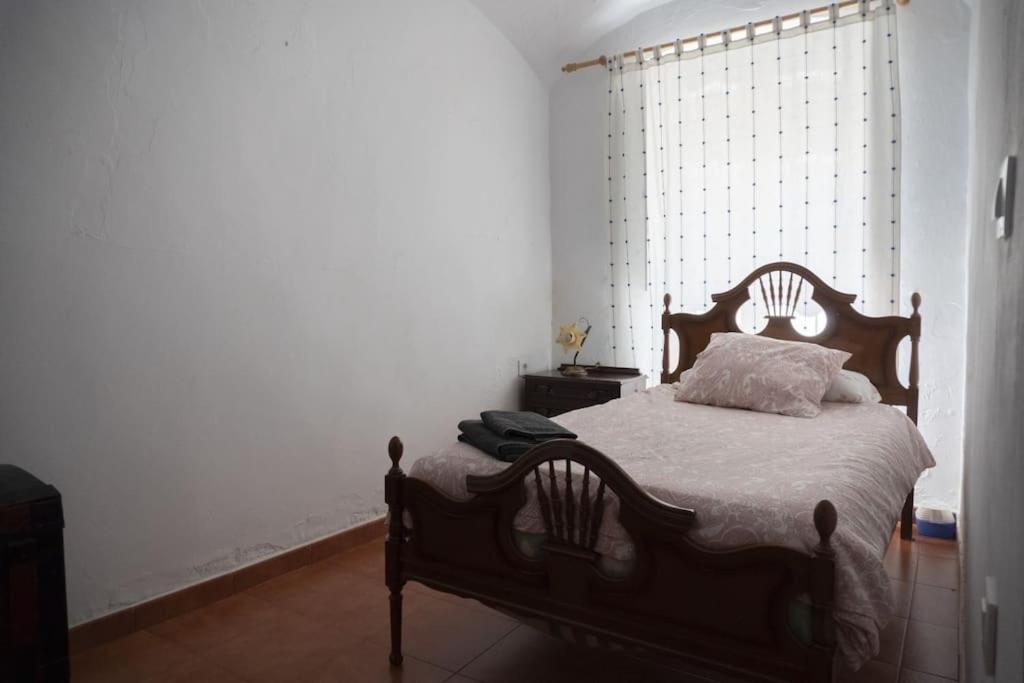 Casa Tipica Extremena Apartment Cheles Bagian luar foto