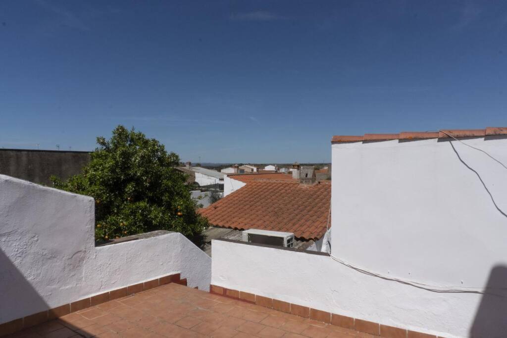 Casa Tipica Extremena Apartment Cheles Bagian luar foto